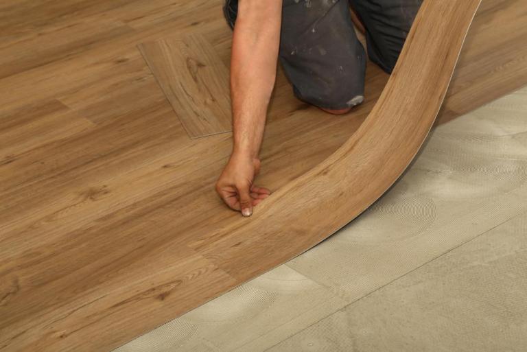 Pose de parquet à Sèvremoine, les étapes pour un résultat durable